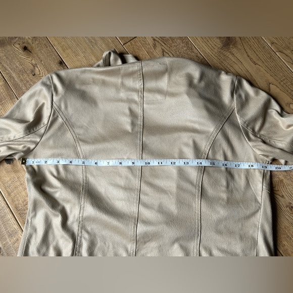 Insight New York Faux Suede Lace Up Drape Front Jacket size 6 - Picture 10 of 12